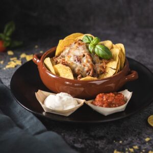 Nachos m/ rømme og salsa